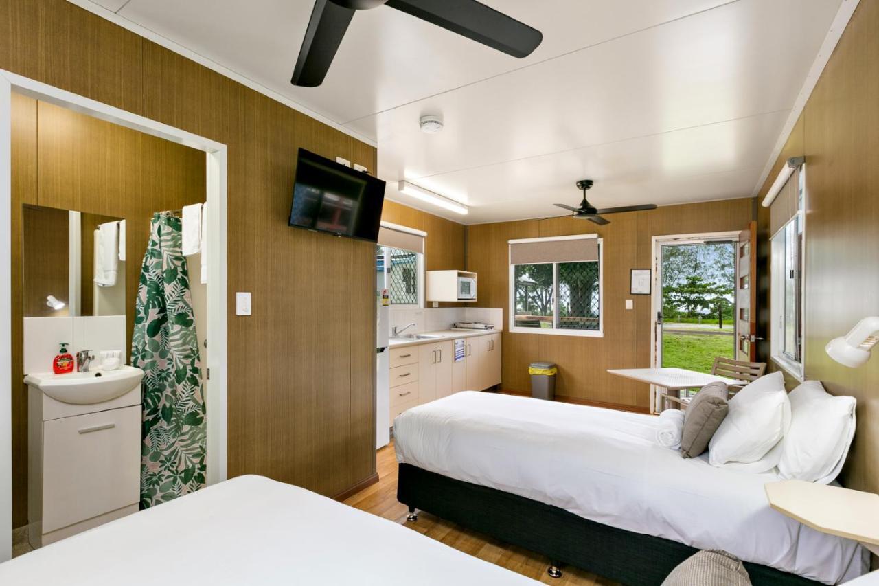 Bali Hai Child Free Holiday Park Мишен-Бич Экстерьер фото