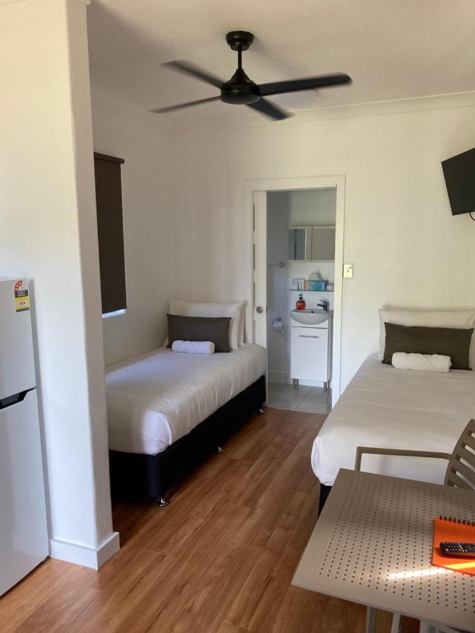 Bali Hai Child Free Holiday Park Мишен-Бич Экстерьер фото