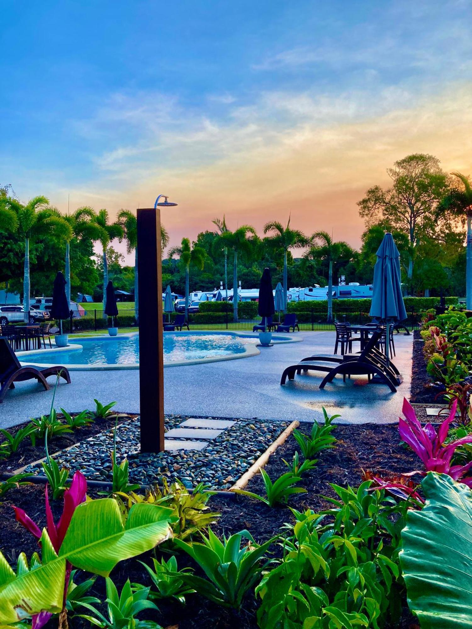 Bali Hai Child Free Holiday Park Мишен-Бич Экстерьер фото